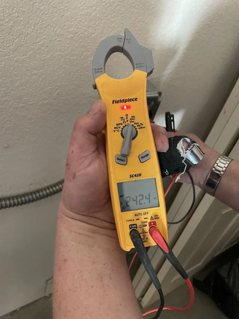 Voltage testing with clamp meter during Aluminum Wiring Replacement in Cynthiana